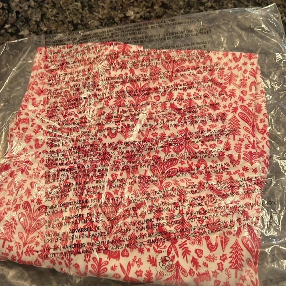 Unisex toddler footer pajamas - Picture 4 of 4